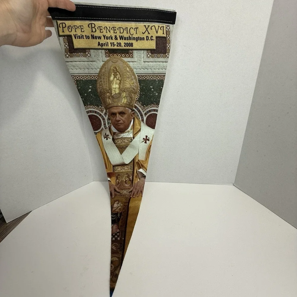 2008 Pope Benedict XVI 29 Pendant Flag Visit to New York and‎ Washington Church